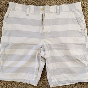 34W Sonoma Flexwear Wht Pinstriped Shorts